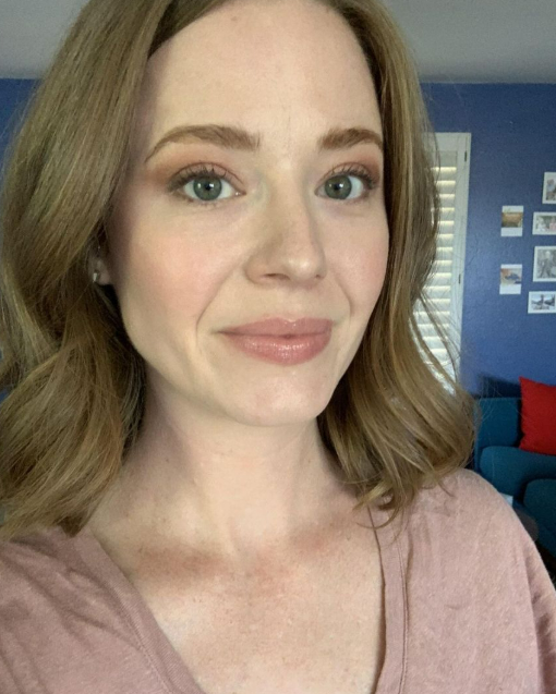 <strong>Emily R.</strong>